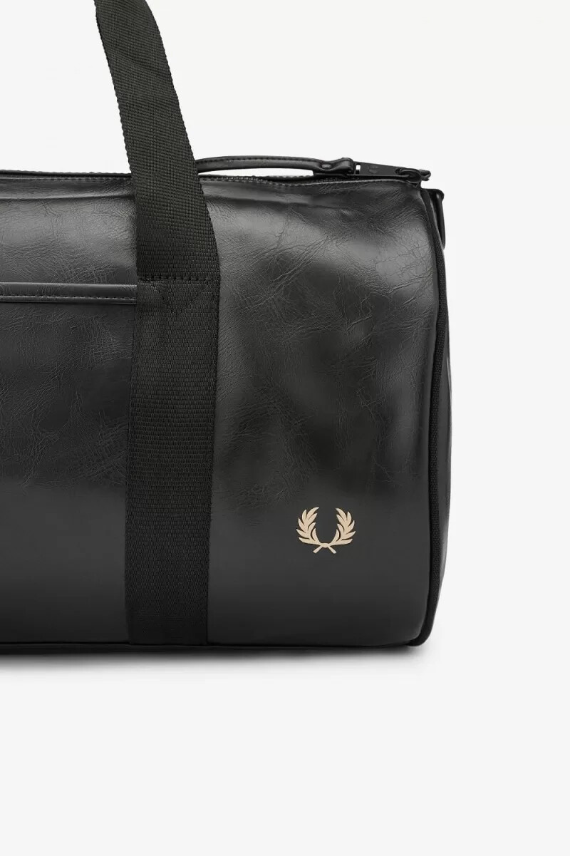 bolso fred perry tonal pu barrel para mujer color negro