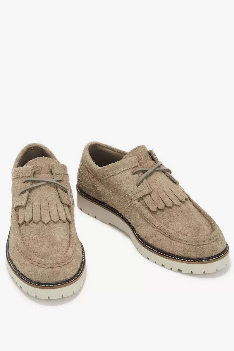 botas fred perry low kenney para hombre en gris cálido
