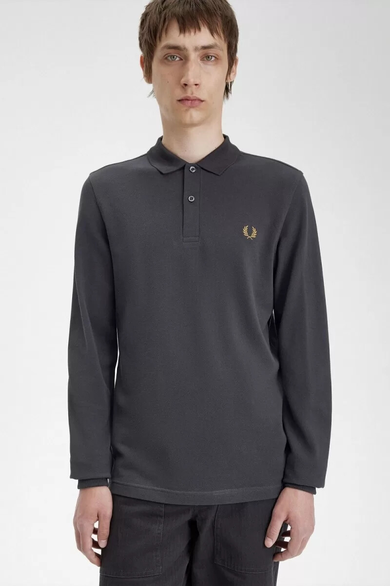 camisa fred perry m6006 para hombre color gris ancla y café oscuro