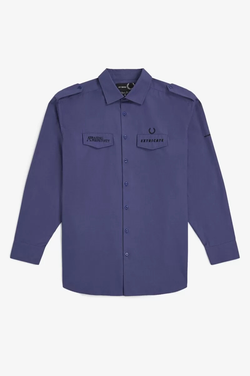 camisa utilitaria extragrande fred perry para hombre en azul real