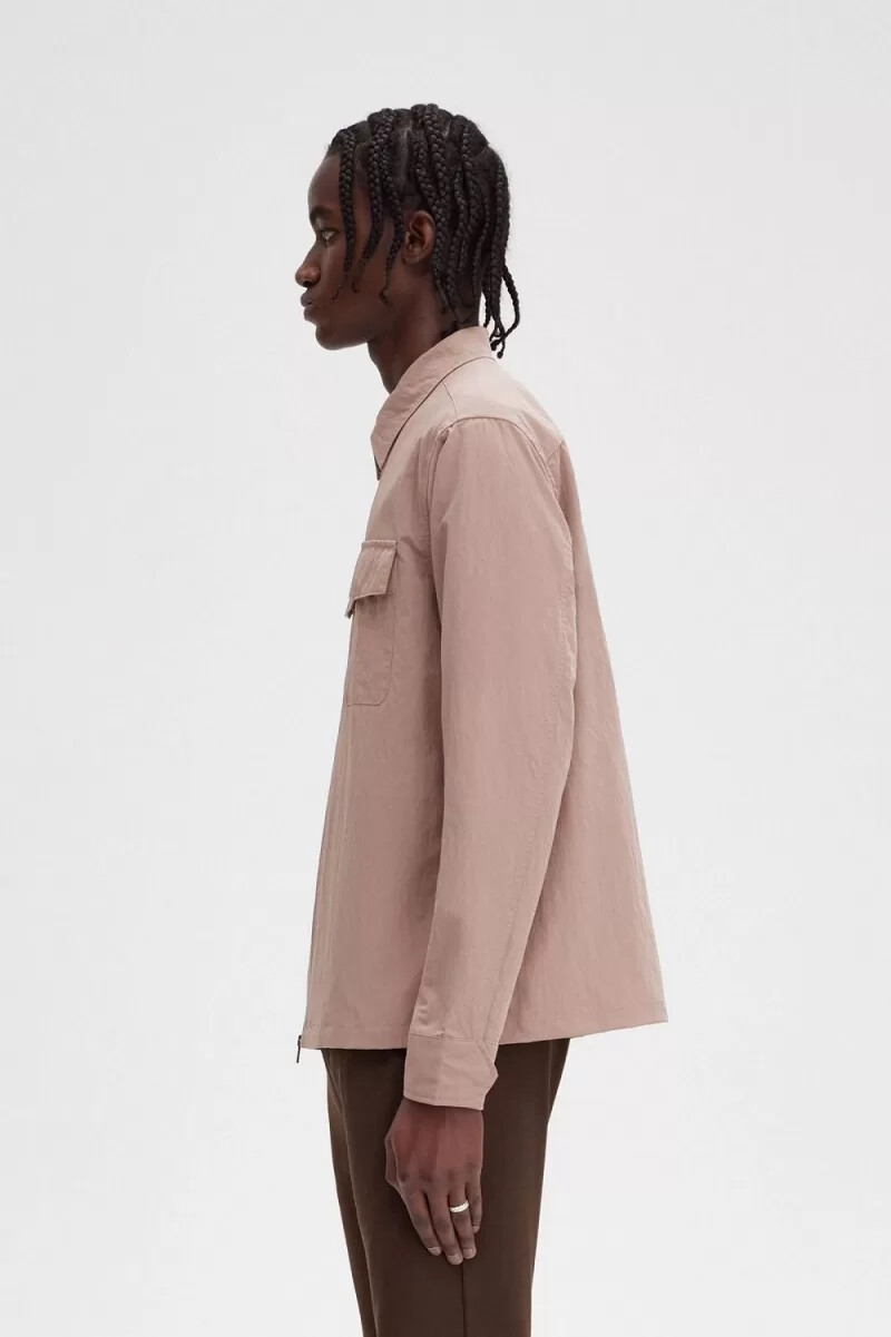 camisa fred perry con cremallera para hombre en rosa oscuro