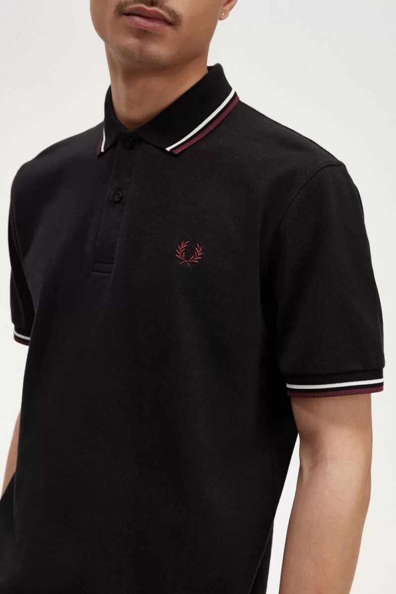 camisa fred perry m12 para hombre color negro beige y sangre de buey