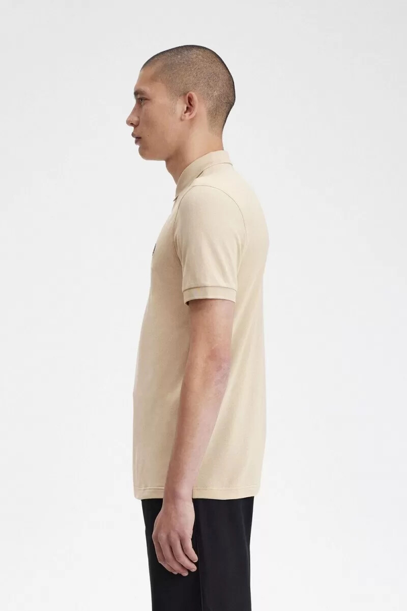 camisa fred perry m6000 para hombre color avena y negro