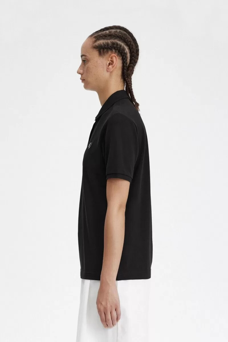 camisa fred perry g6000 para mujer color negro y gris cálido