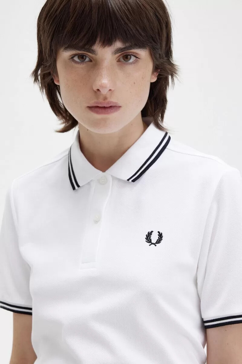 camisa fred perry g3600 para mujer blanca y negra