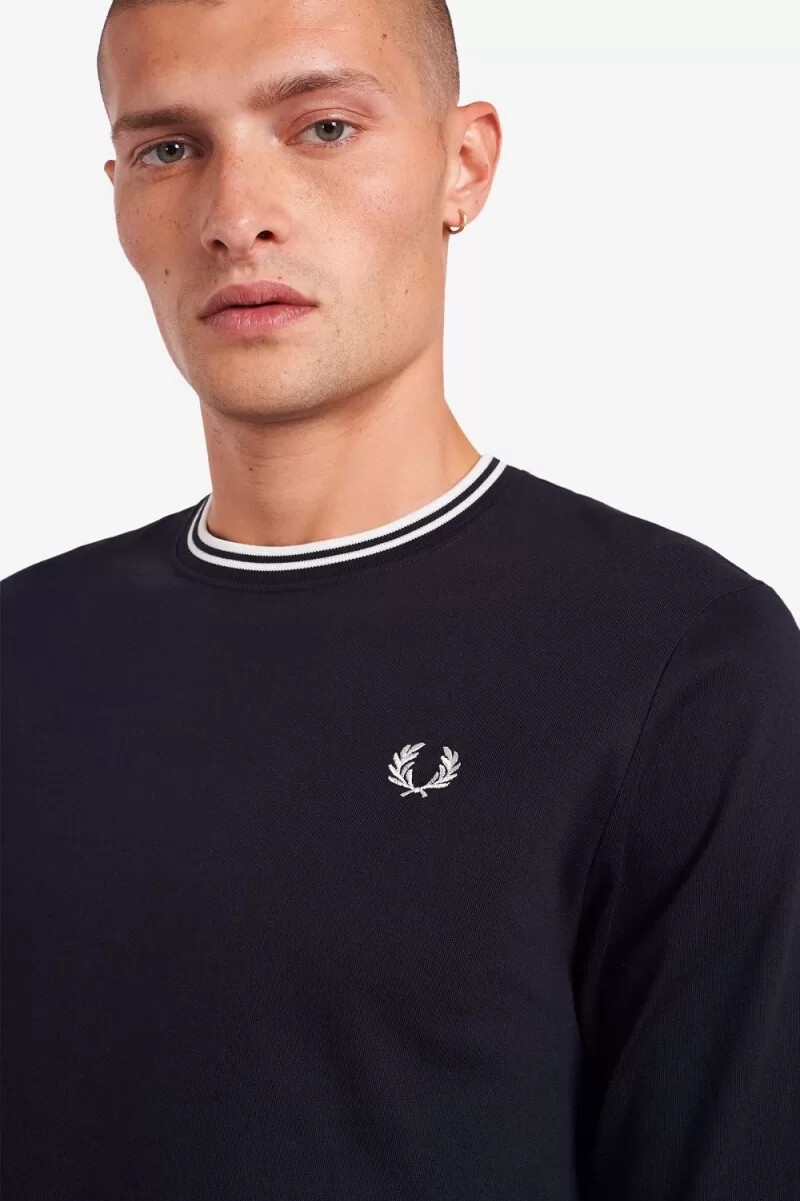 camiseta fred perry twin tipped para hombre negra