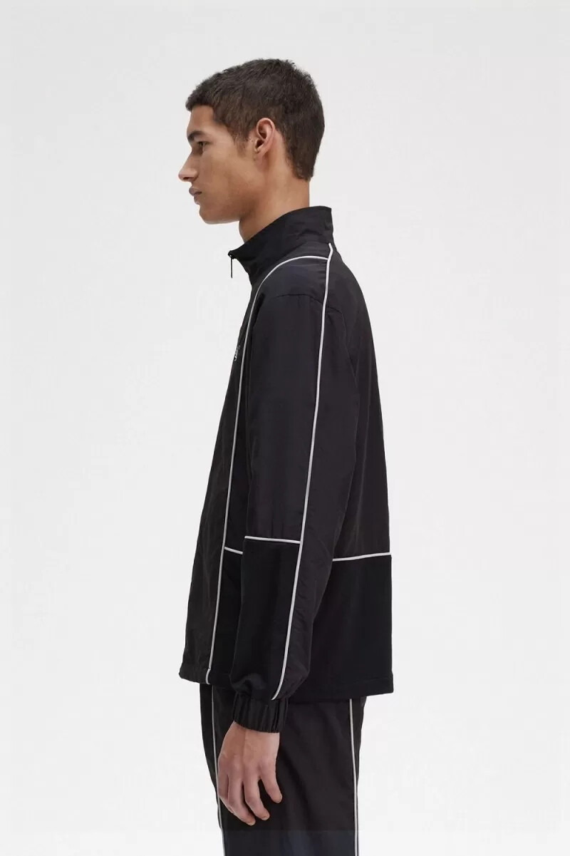 chaquetas fred perry piped shell para hombre negras