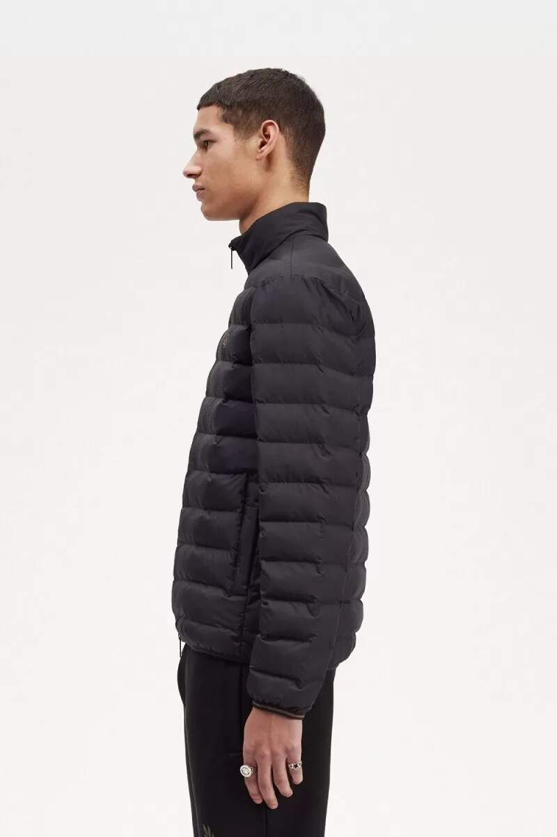 chaquetas aislantes fred perry para hombre color negro
