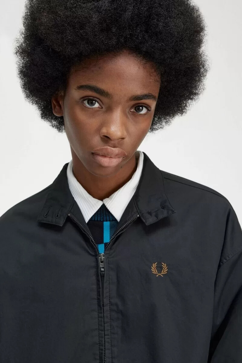 chaquetas acolchadas con cremallera para mujer de fred perry color negro