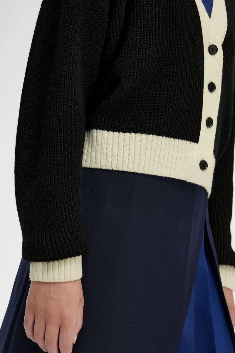 cárdigan fred perry con botones para mujer color negro