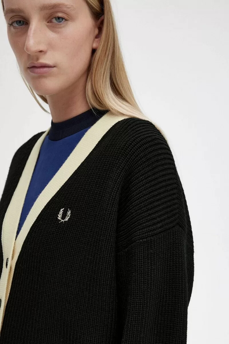 cárdigan fred perry con botones para mujer color negro