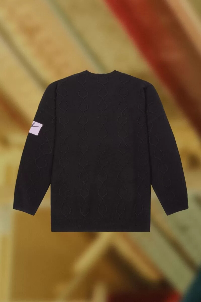 suéter extragrande fred perry con corona de laurel para hombre color negro