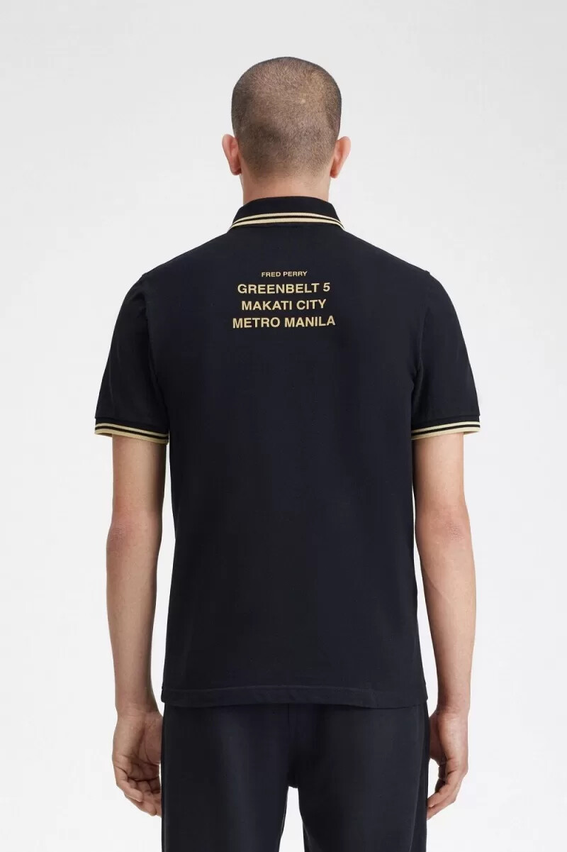 polo fred perry makati m12 para hombre color negro champán