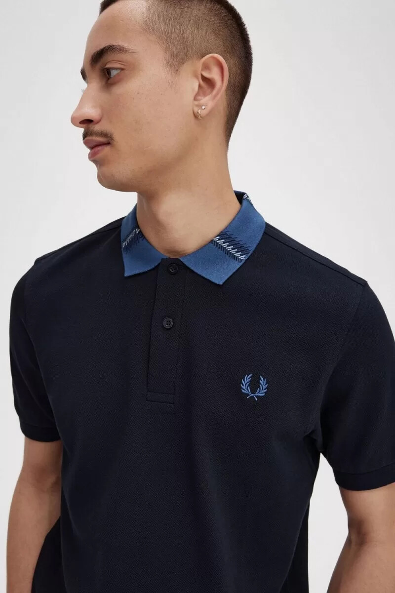 polo fred perry con cuello gráfico para hombre azul marino
