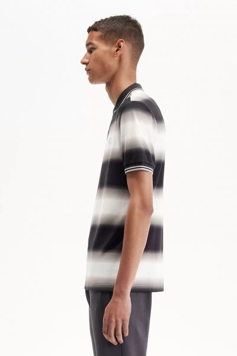 polo fred perry con rayas degradadas para hombre blanco nieve