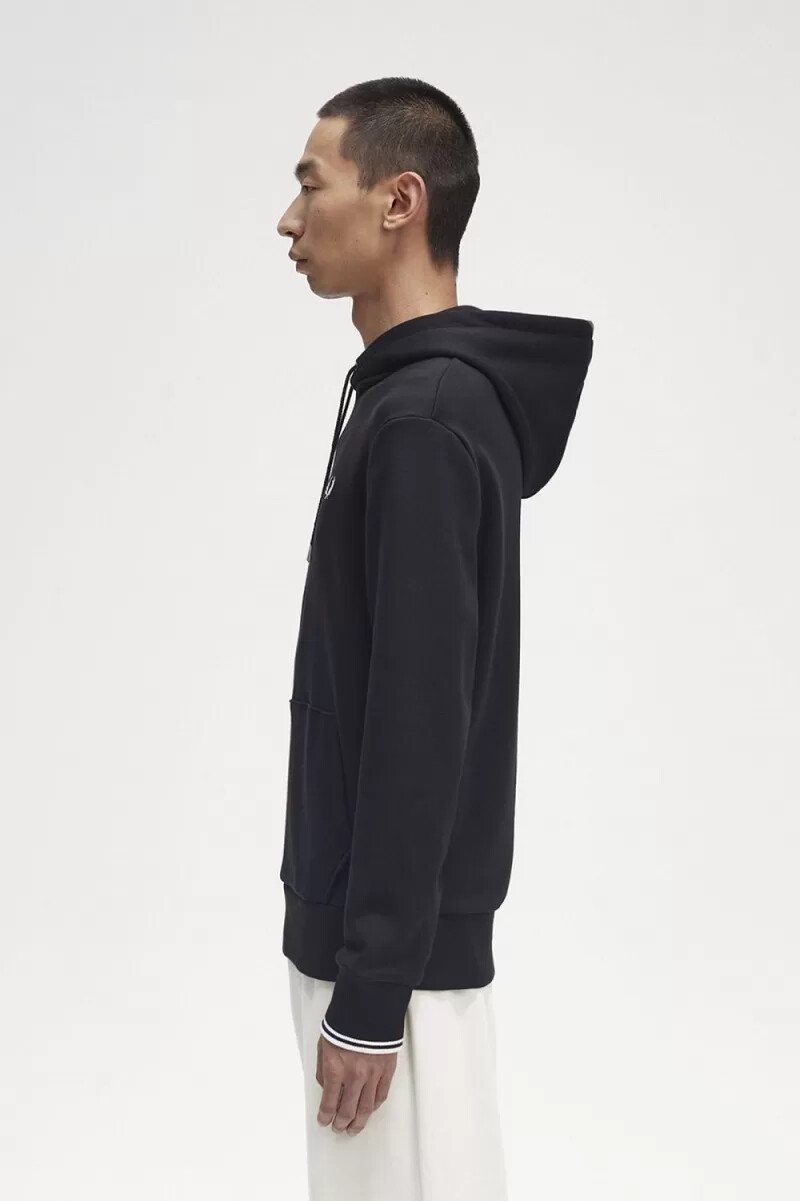 sudadera con capucha y ribete de fred perry para hombre color negro
