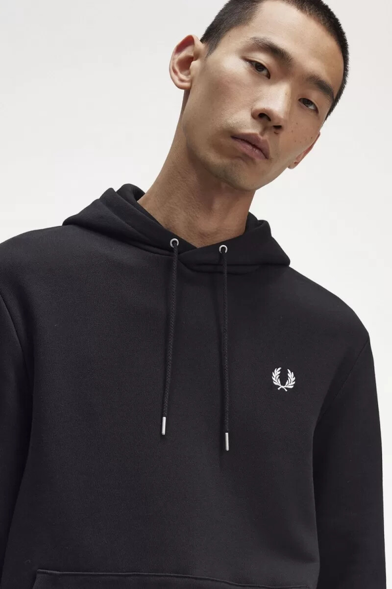 sudadera con capucha y ribete de fred perry para hombre color negro