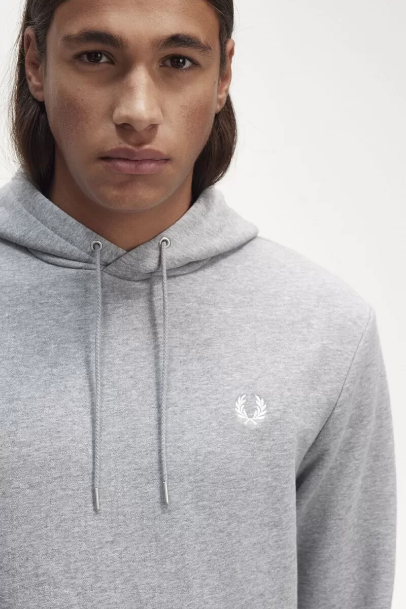 sudadera con capucha y ribete de fred perry para hombre color gris