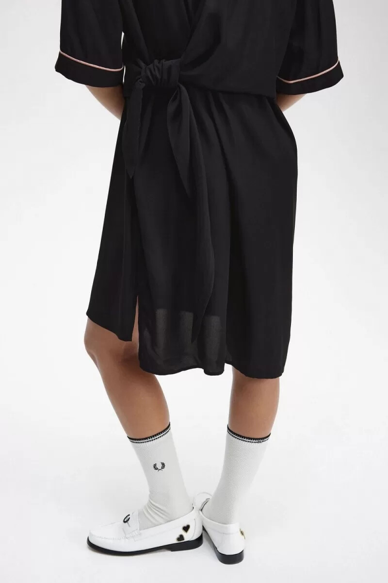 camisa de bolos fred perry para mujer color negro