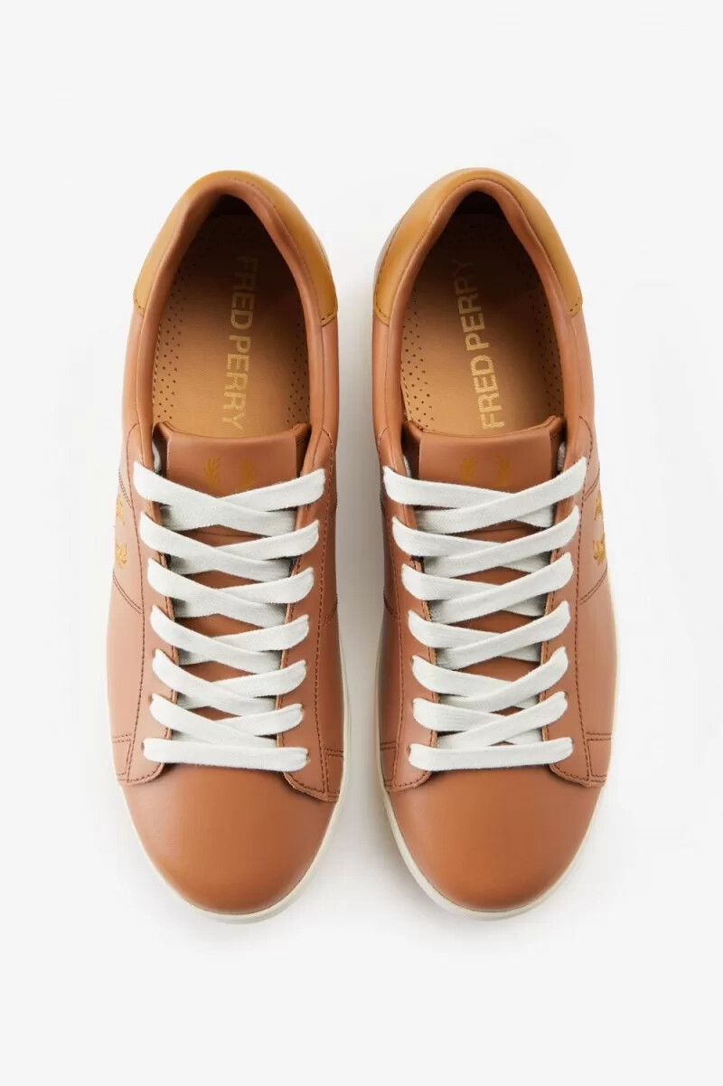 zapatillas de tenis fred perry spencer para mujer color tostado oscuro y café oscuro
