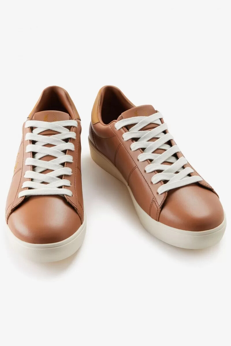 zapatillas de tenis fred perry spencer para mujer color tostado oscuro y café oscuro